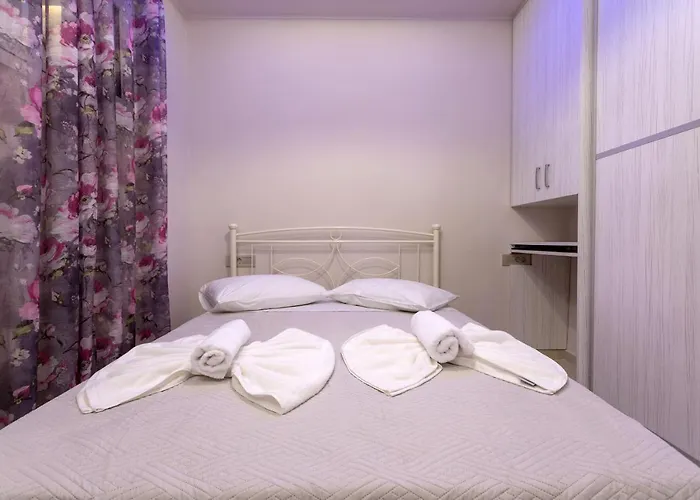 Evia's - New In Town! Apartamento *
